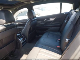 BMW 740 MPACK* PANO* AMBIENT* 360* HEADUP, снимка 16