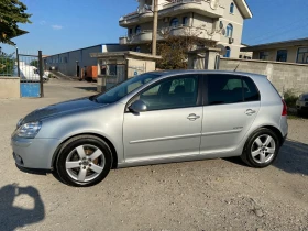 VW Golf 1.6i 102 К.С UNITED КЛИМАТРОНИК ПАРКТРОНИК НОВА!!!, снимка 4