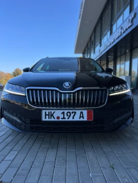 Skoda Superb DCC+ ПЪЛНА СЕРВИЗНА ИСТОРИЯ SKODA-100% Реални км, снимка 1