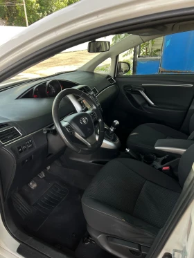 Обява за продажба на Toyota Verso 2.0D4D ~12 499 лв. - изображение 8