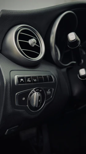 Mercedes-Benz C 220 - 11999 € / 23468.00 лв. - 40257120 15