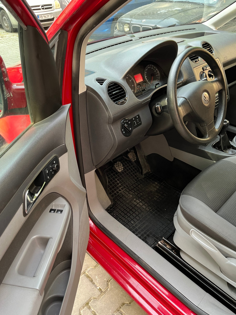 VW Caddy Caddy maxi 1.6 бензин, снимка 16 - Автомобили и джипове - 46128560