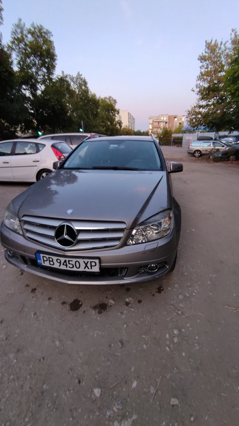 Mercedes-Benz C 180 Pre-facelift, снимка 2 - Автомобили и джипове - 47343947