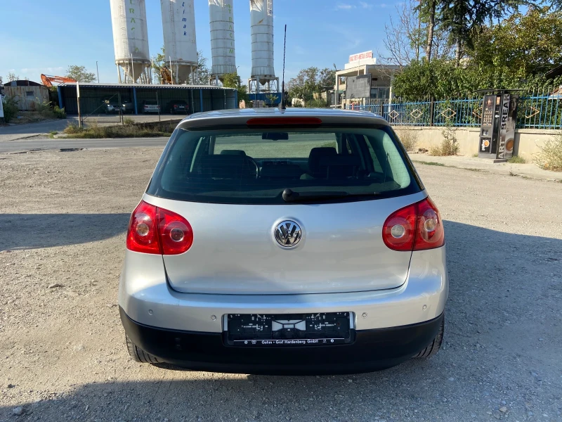 VW Golf 1.6i 102 К.С UNITED КЛИМАТРОНИК ПАРКТРОНИК НОВА!!!, снимка 6 - Автомобили и джипове - 47357178