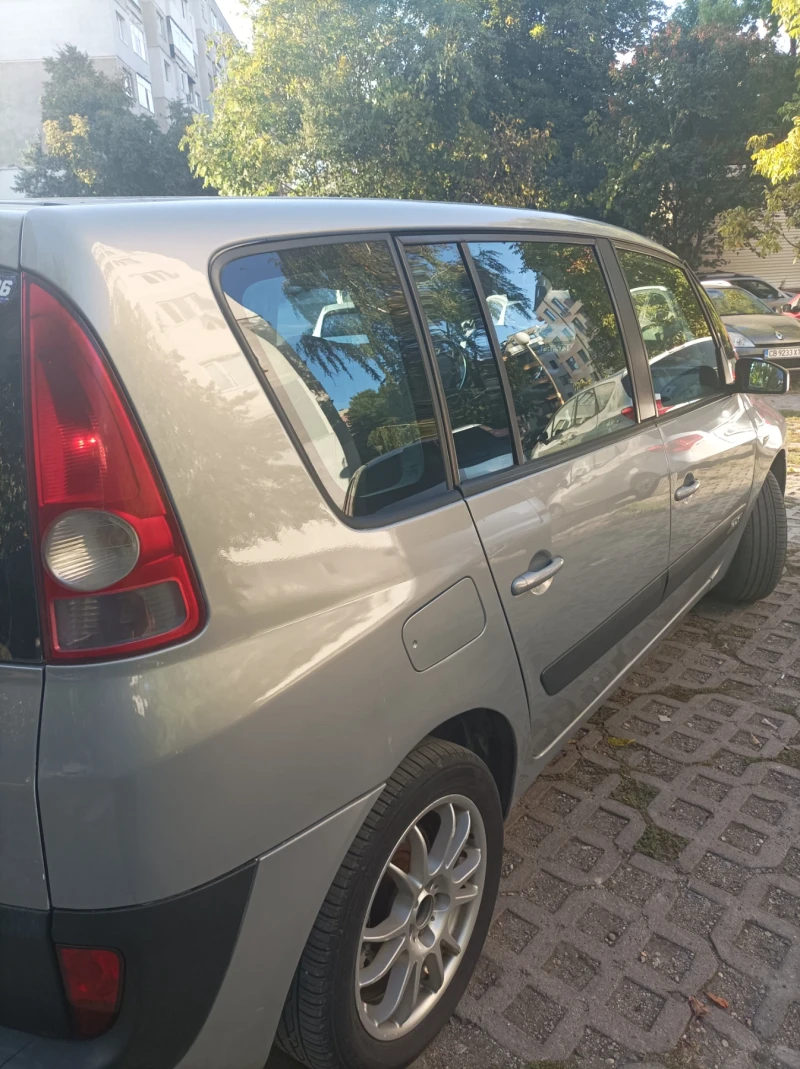 Renault Espace, снимка 4 - Автомобили и джипове - 47367826