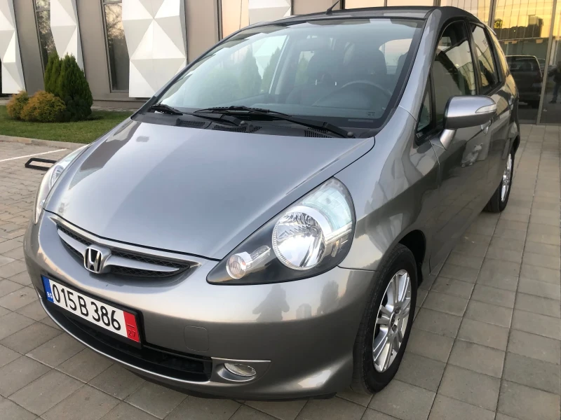 Honda Jazz 1.4i 83к.с Facelift Внос Италия Перфектна, снимка 3 - Автомобили и джипове - 47729894