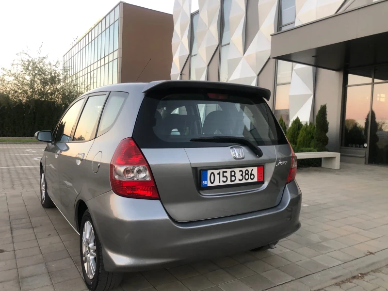 Honda Jazz 1.4i 83к.с Facelift Внос Италия Перфектна, снимка 7 - Автомобили и джипове - 47729894