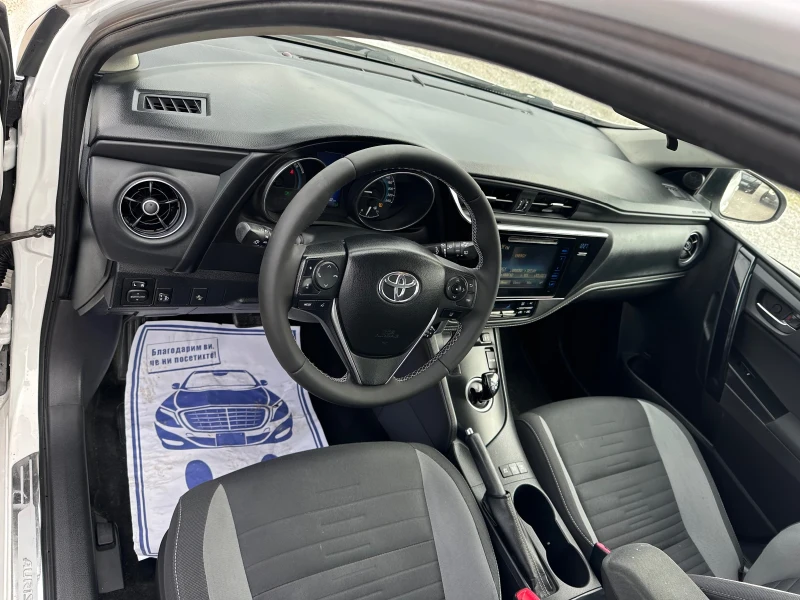 Toyota Auris 1.8Hybrid Euro 6/B, снимка 9 - Автомобили и джипове - 47939094