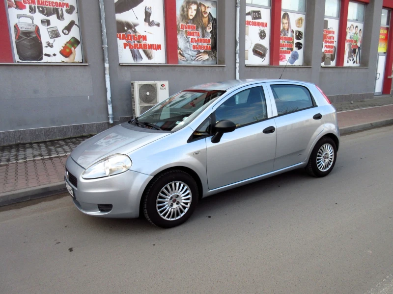 Fiat Punto Grande 1.2i, снимка 7 - Автомобили и джипове - 49076806