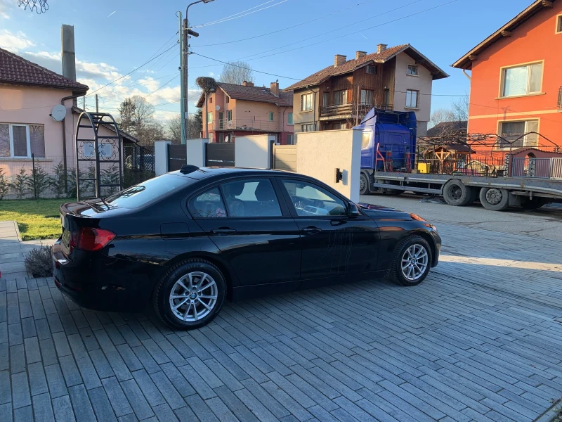 BMW 320, снимка 2 - Автомобили и джипове - 49344557