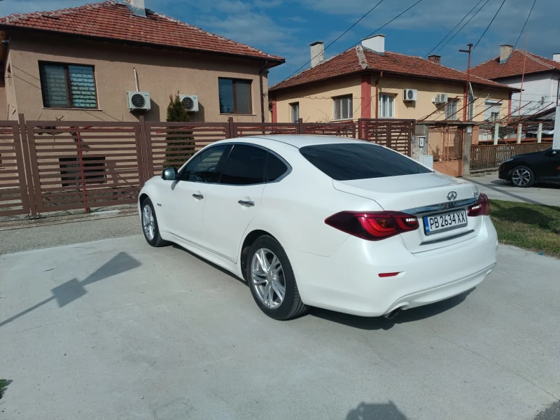 Infiniti Q70, снимка 3 - Автомобили и джипове - 49380750