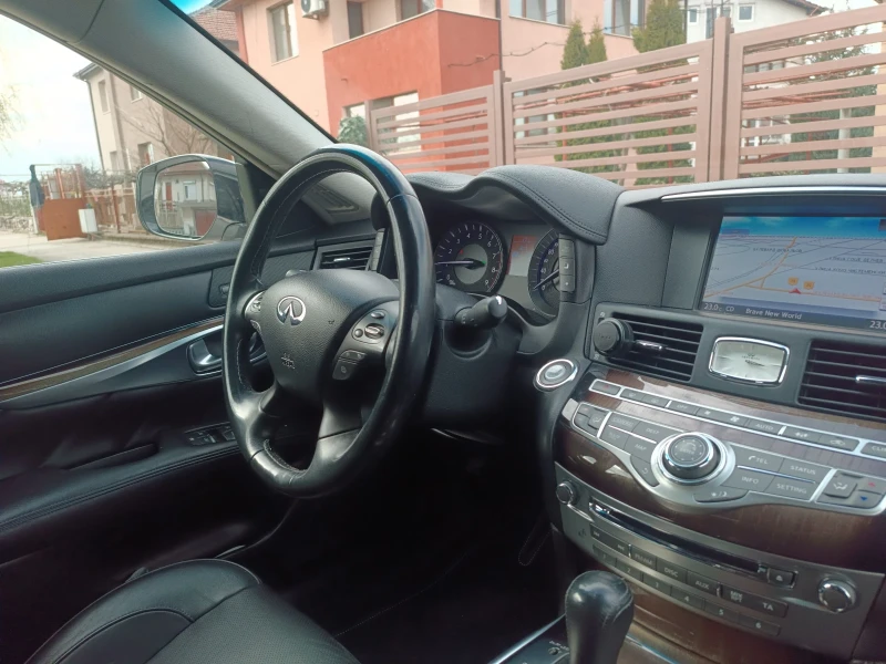 Infiniti Q70, снимка 7 - Автомобили и джипове - 49380750