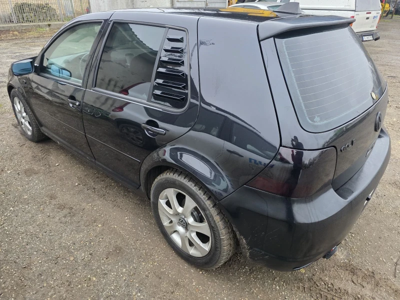 VW Golf 1.9 TDI, снимка 3 - Автомобили и джипове - 53124174