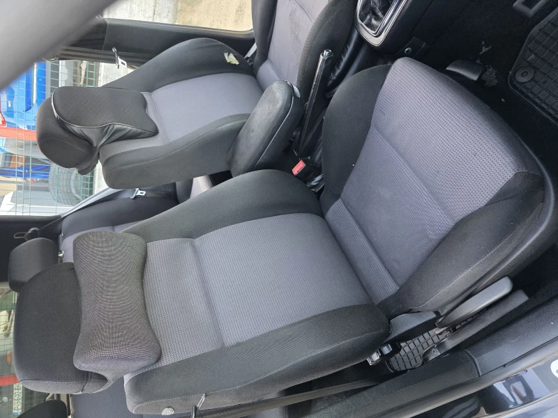 VW Golf 1.9 TDI, снимка 10 - Автомобили и джипове - 53124174