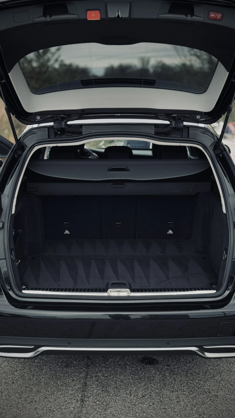 Mercedes-Benz C 220, снимка 11 - Автомобили и джипове - 53276737