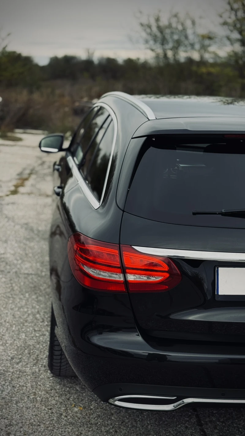 Mercedes-Benz C 220, снимка 6 - Автомобили и джипове - 53276737