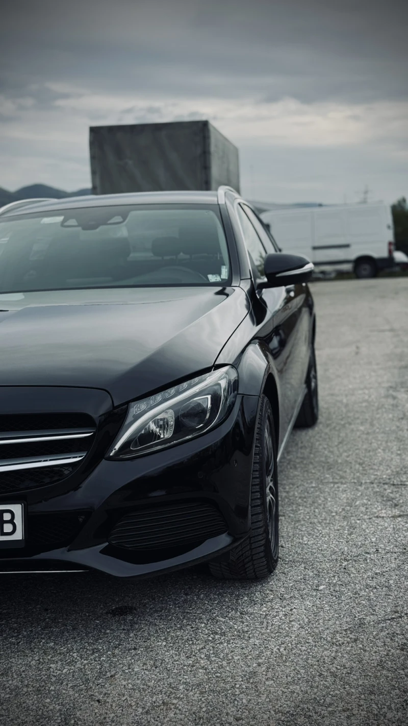 Mercedes-Benz C 220, снимка 3 - Автомобили и джипове - 53276737