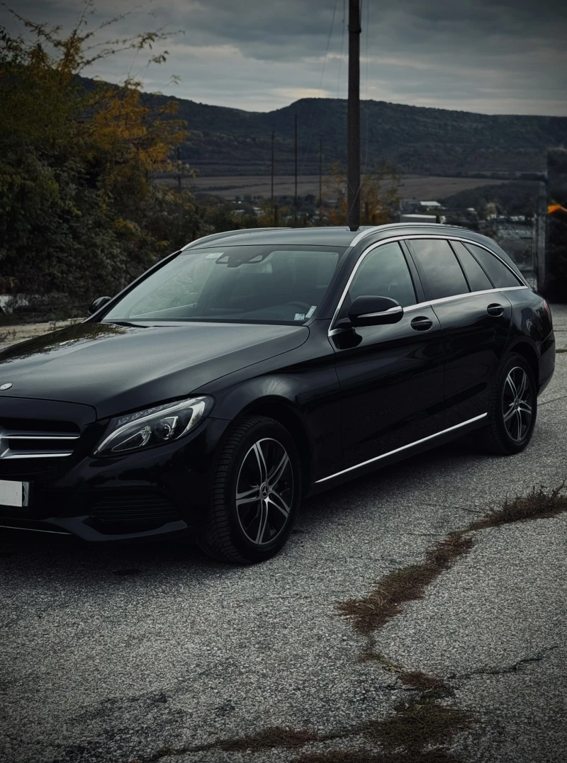 Mercedes-Benz C 220, снимка 7 - Автомобили и джипове - 53276737