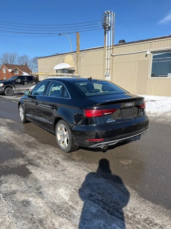 Audi A3 quattro Komfort* АвтоКредит* (Цена до БГ) , снимка 6 - Автомобили и джипове - 53478240