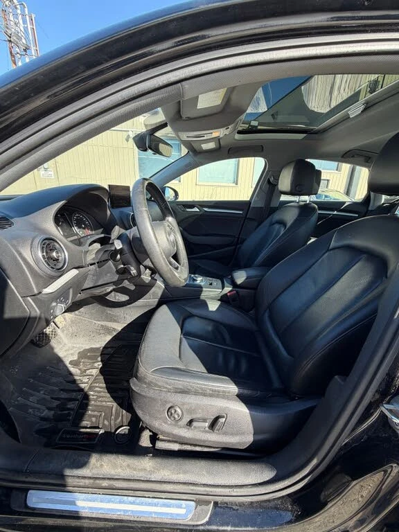 Audi A3 quattro Komfort* АвтоКредит* (Цена до БГ) , снимка 17 - Автомобили и джипове - 53478240