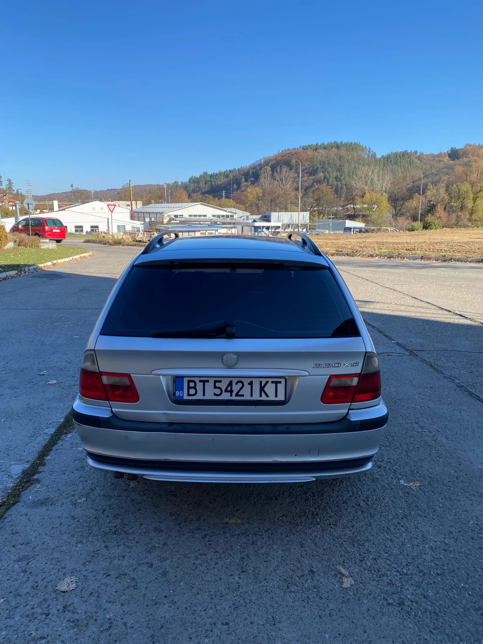 BMW 330 3.0 - изображение 5