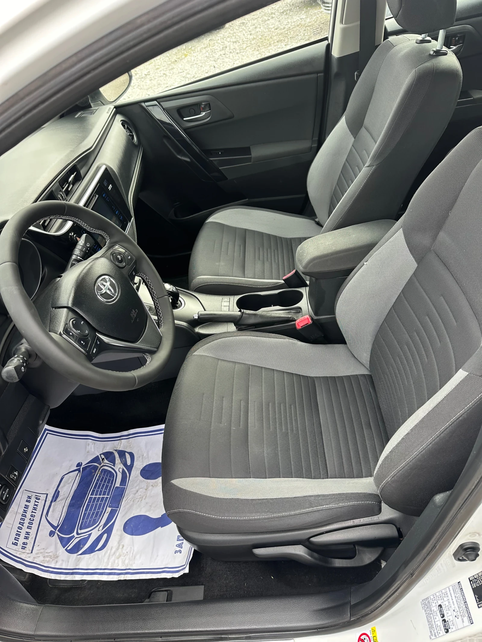 Toyota Auris 1.8Hybrid Euro 6/B - изображение 7