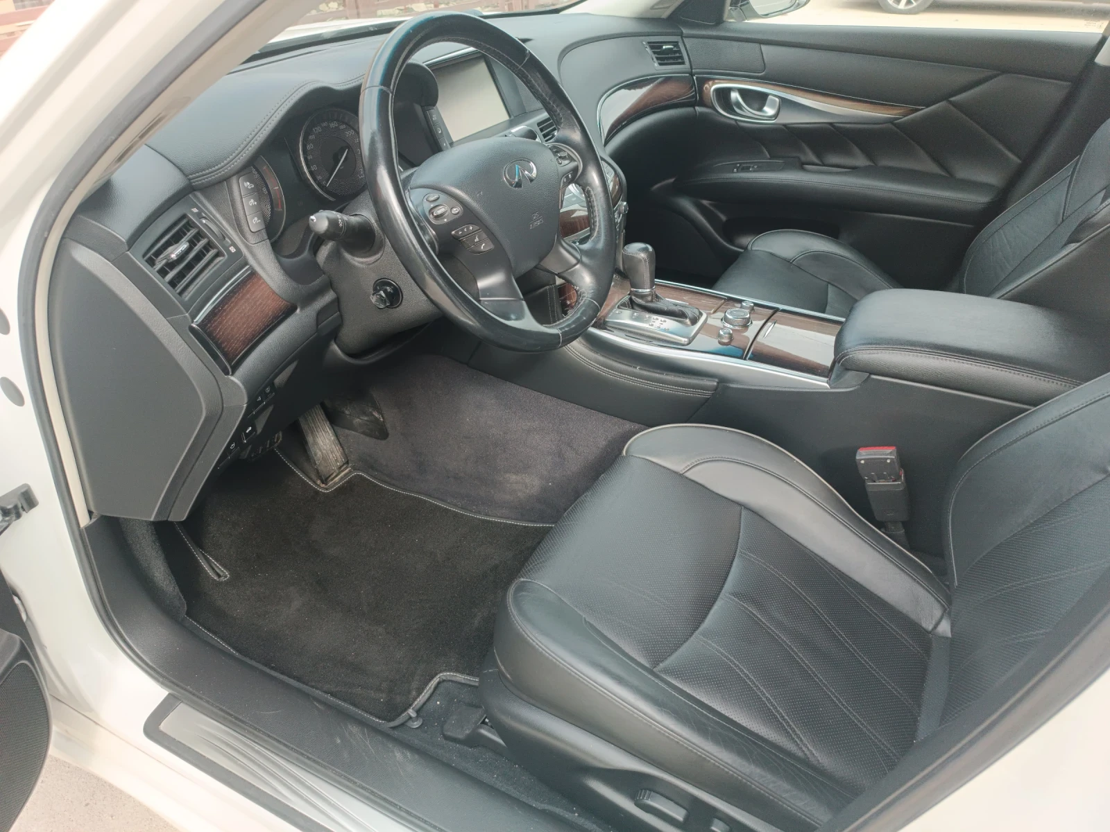 Infiniti Q70 | Mobile.bg — изображение 11
