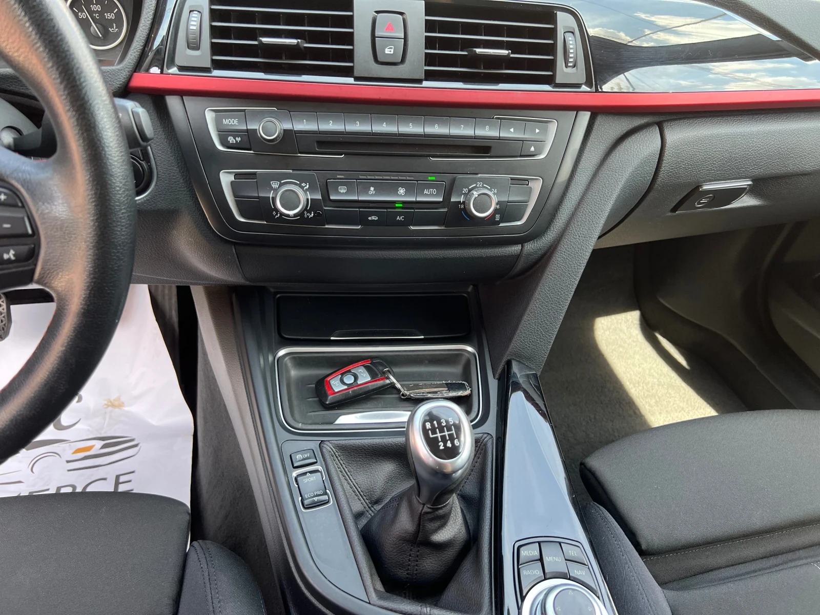 BMW 318 D xDrive Sport 143 ..  | Mobile.bg   11