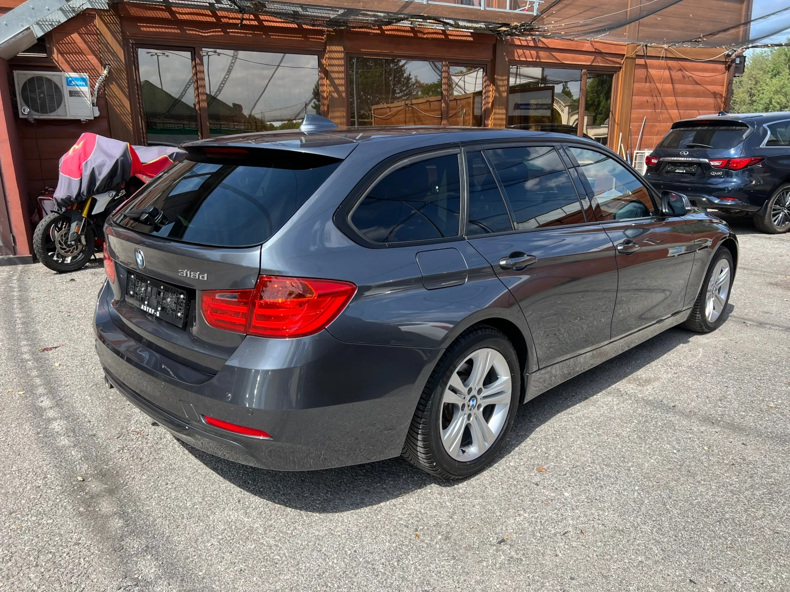 BMW 318 D xDrive Sport 143 к.с. Навигация - изображение 5