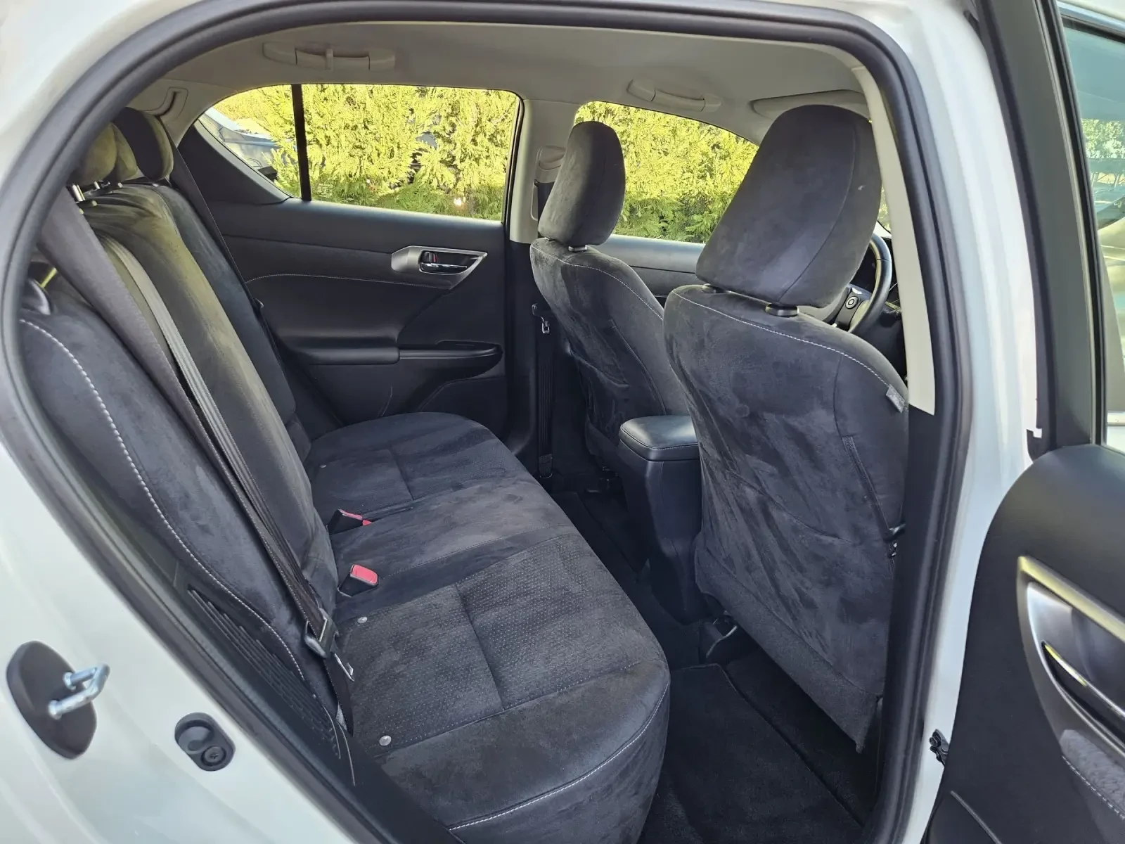 Lexus CT 200h 1.8Hybrid-99= 142.000= FACE= = . | Mobile.bg   14