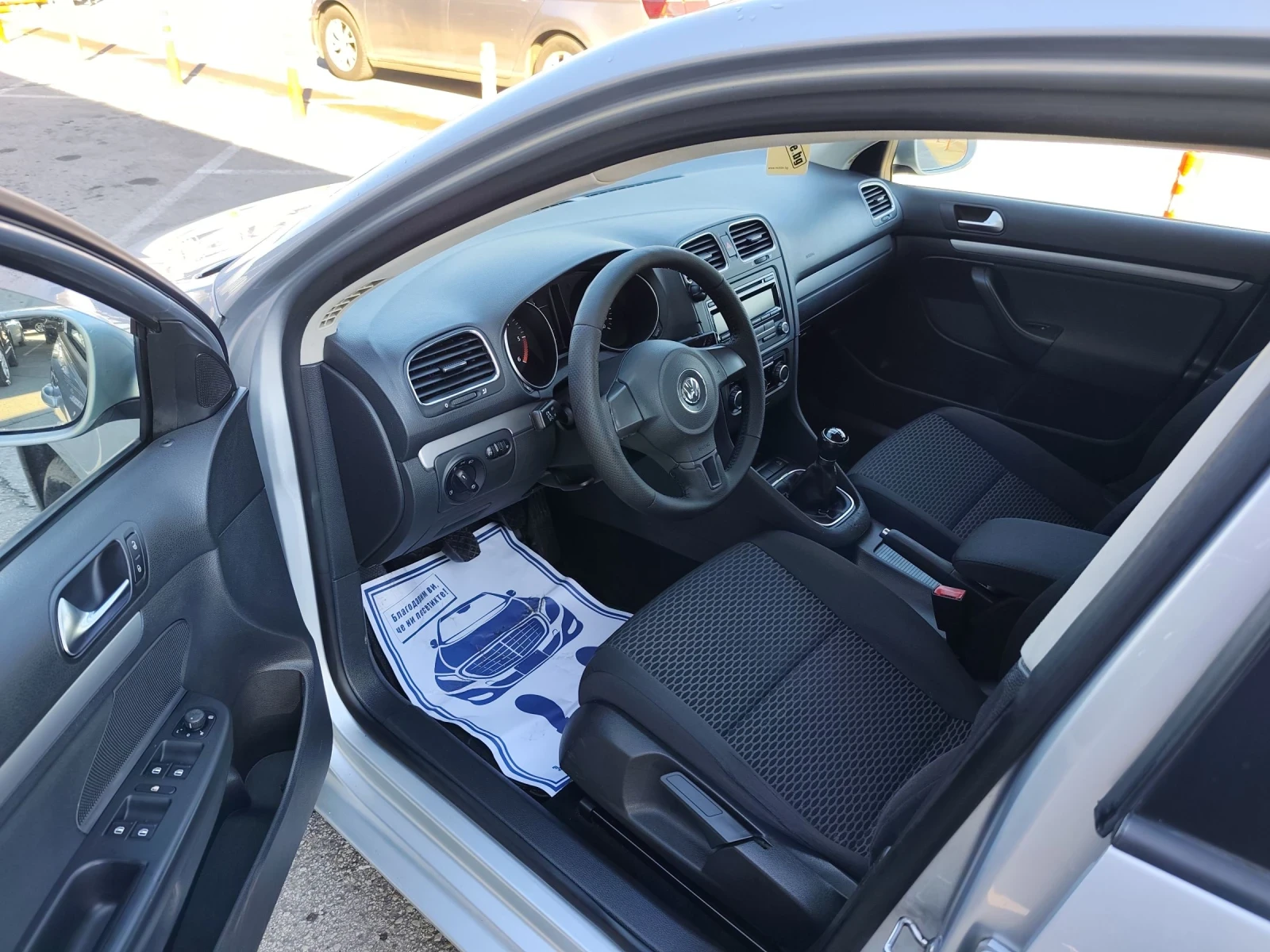 VW Golf 1.6 TDI  | Mobile.bg   8