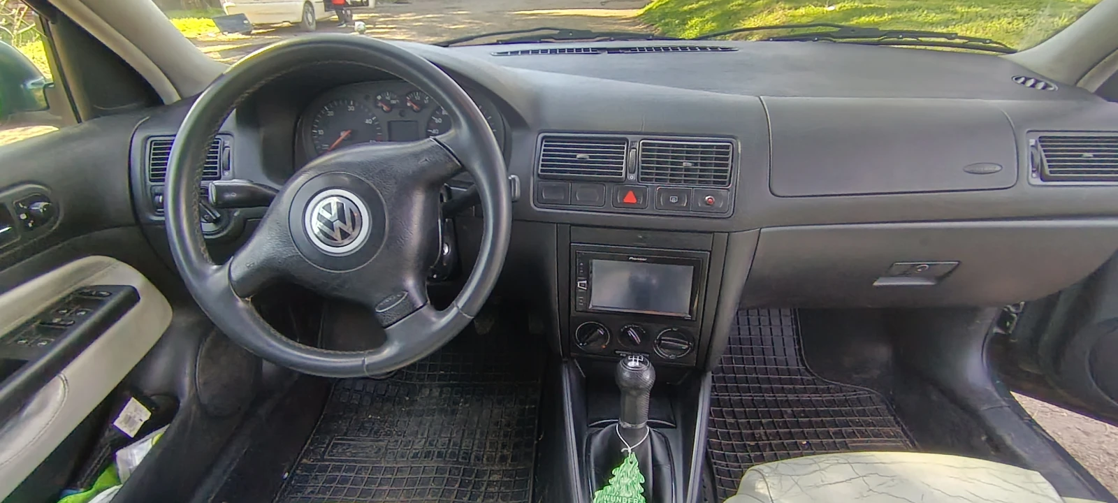 VW Golf 1.9 90kc ALH, снимка 8 - Автомобили и джипове - 53839069