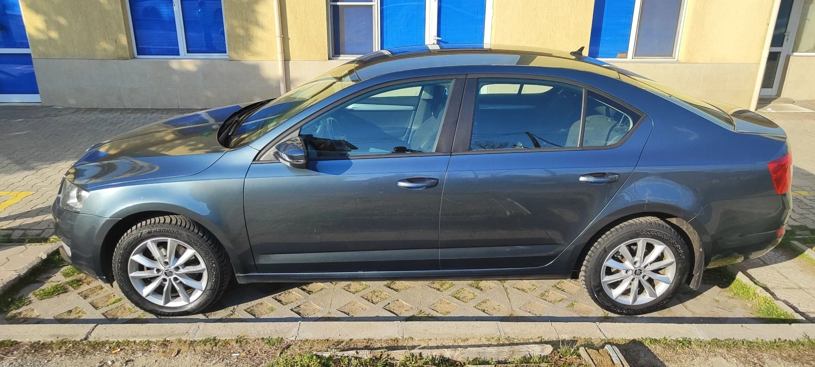 Skoda Octavia DSG 6, снимка 4 - Автомобили и джипове - 53848317