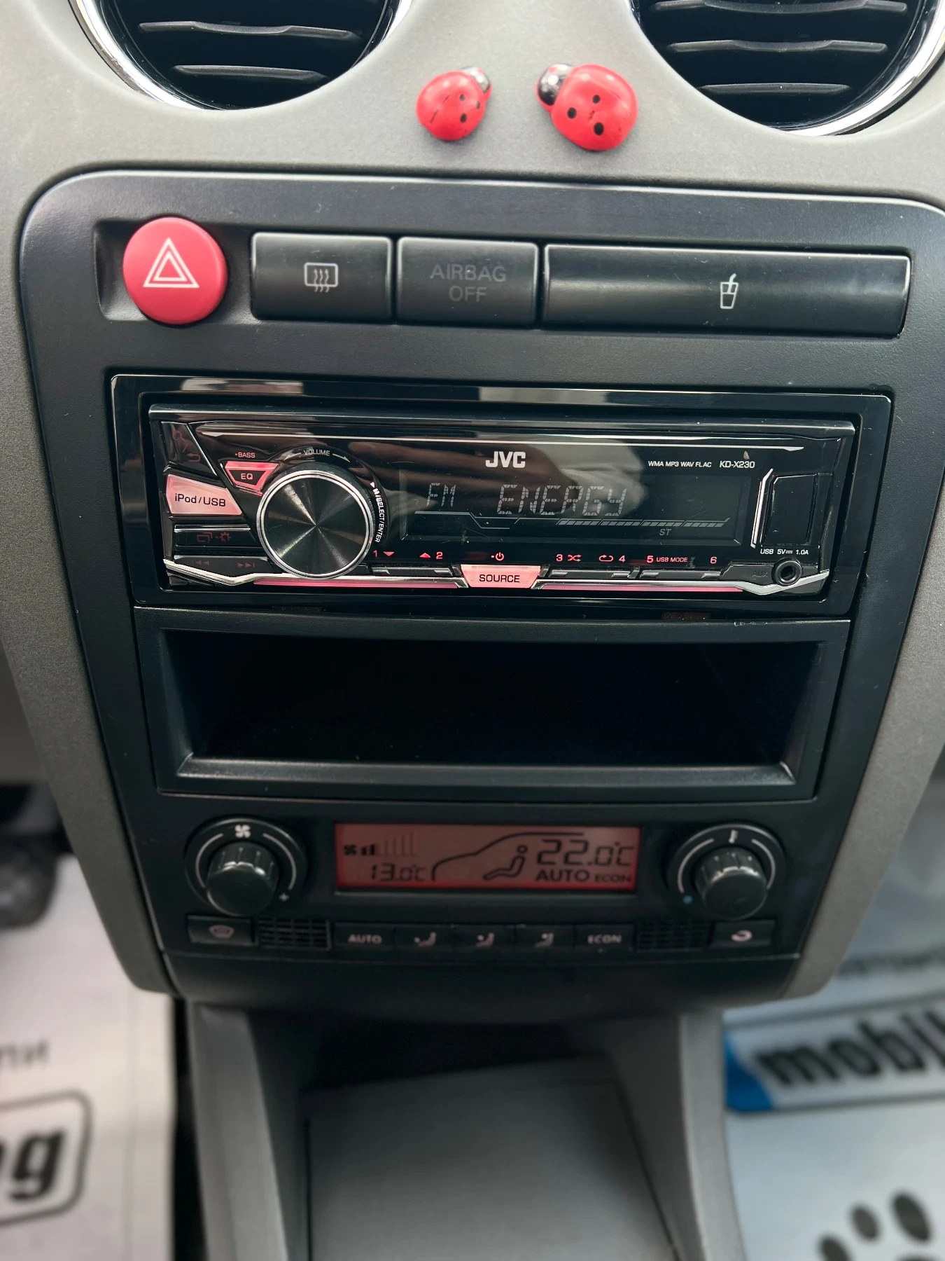 Seat Ibiza 1.9TDI, снимка 14 - Автомобили и джипове - 54009095