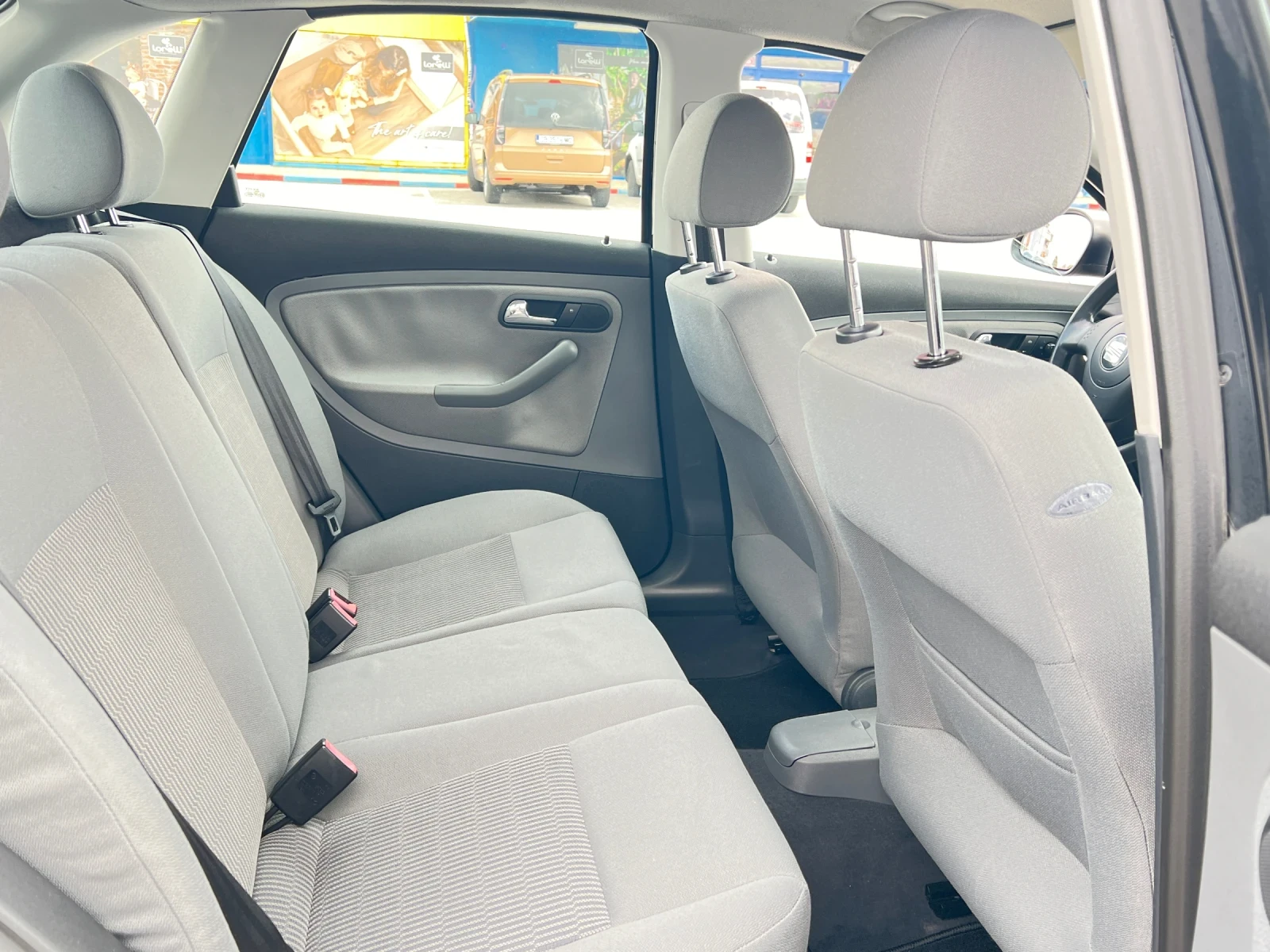 Seat Ibiza 1.9TDI, снимка 10 - Автомобили и джипове - 54009095