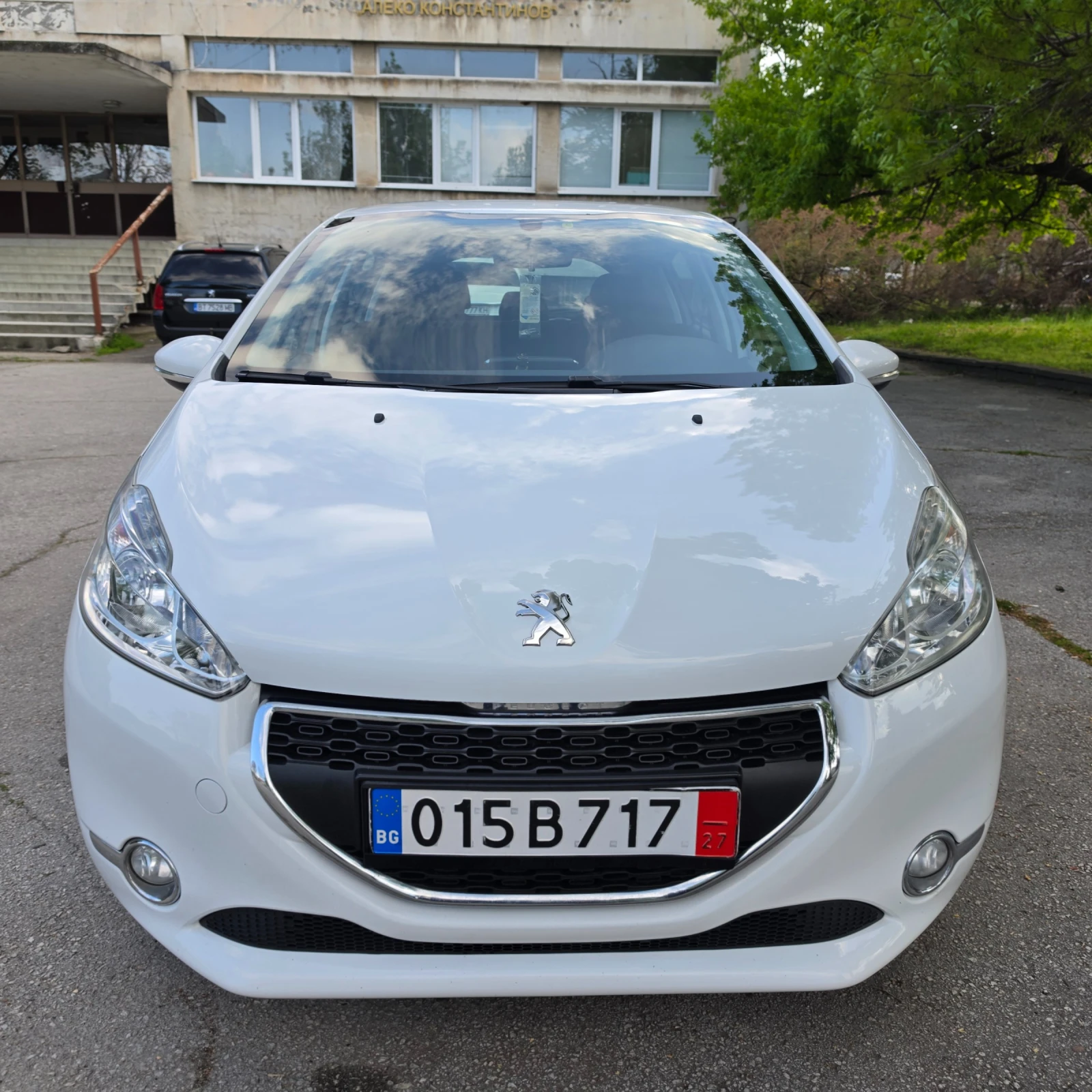 Peugeot 208 1.4HDI, снимка 6 - Автомобили и джипове - 54285598