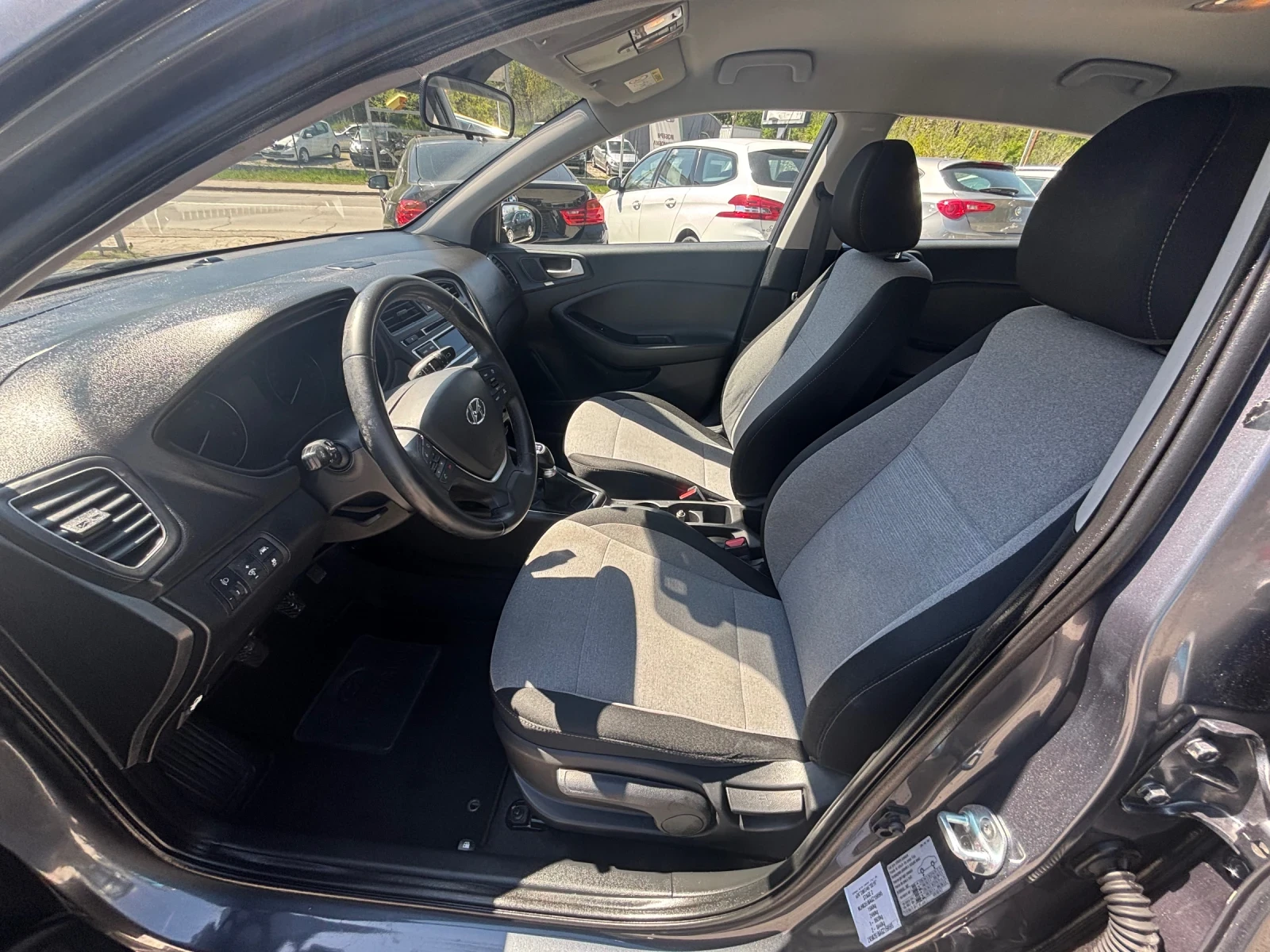 Hyundai I20 1.2 ���-������ | Mobile.bg � ����������� 12