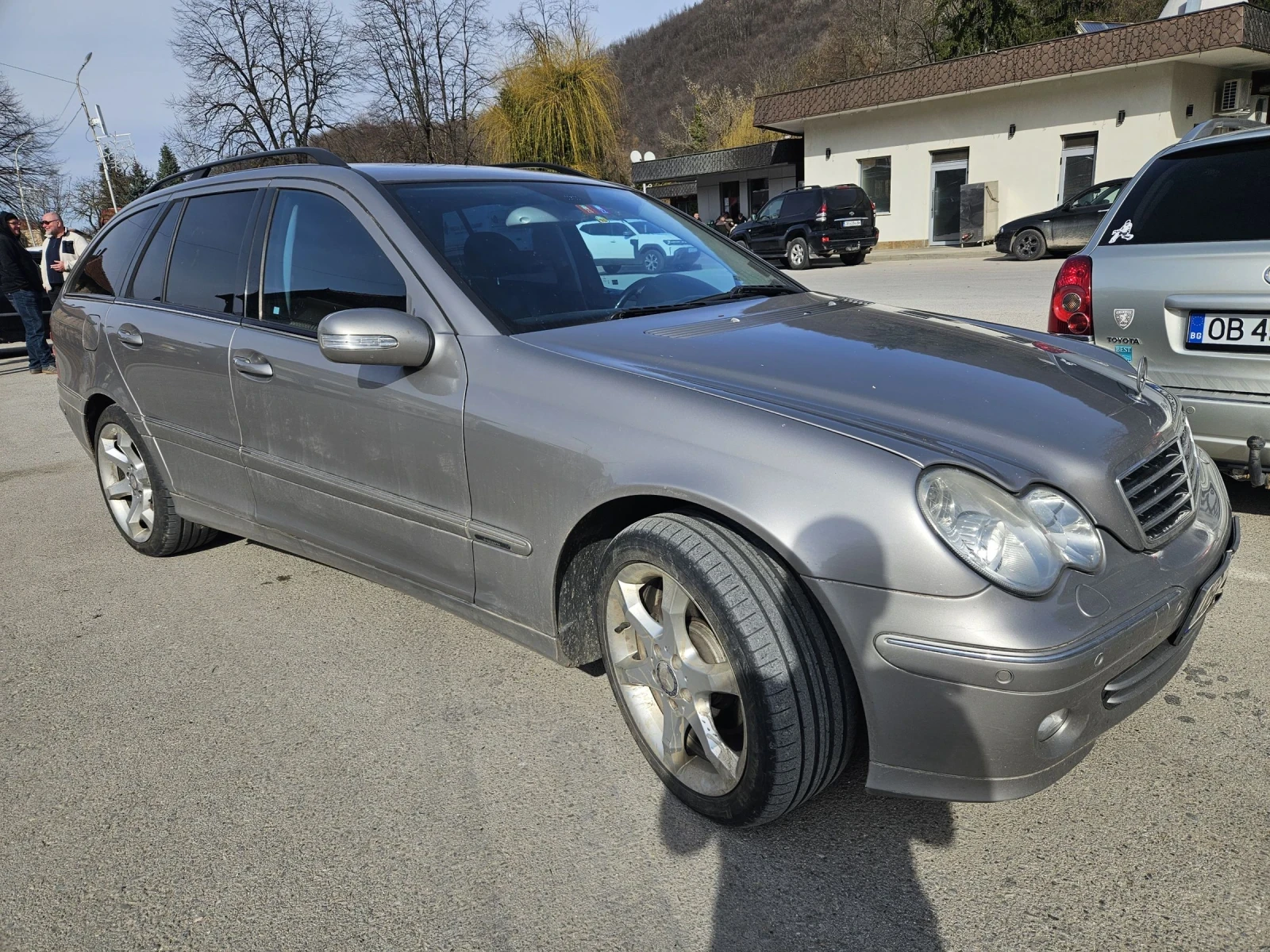Mercedes-Benz C 270, снимка 4 - Автомобили и джипове - 54350935
