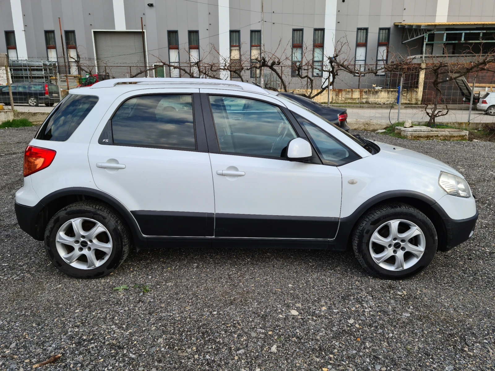 Fiat Sedici 2.0jtd facelift, снимка 3 - Автомобили и джипове - 54402653