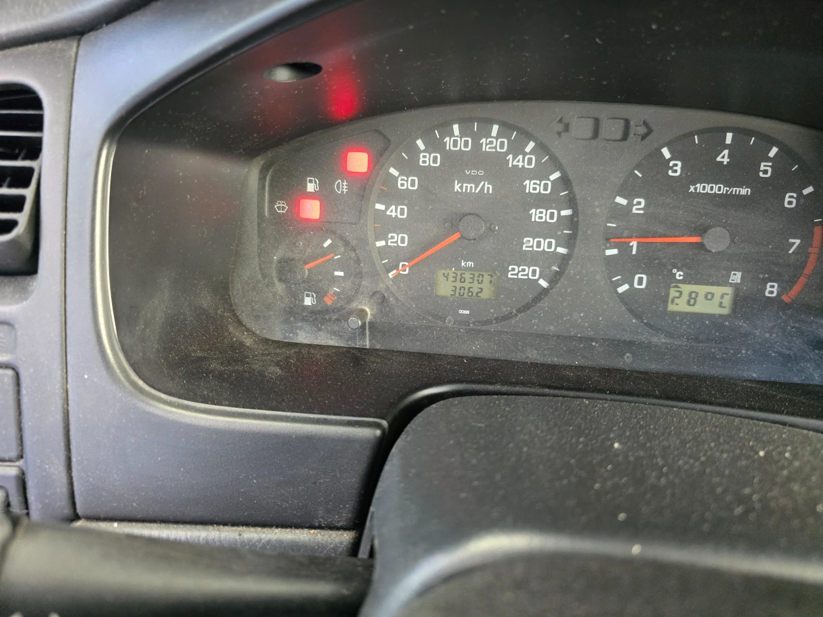 Nissan Primera, снимка 5 - Автомобили и джипове - 55832610