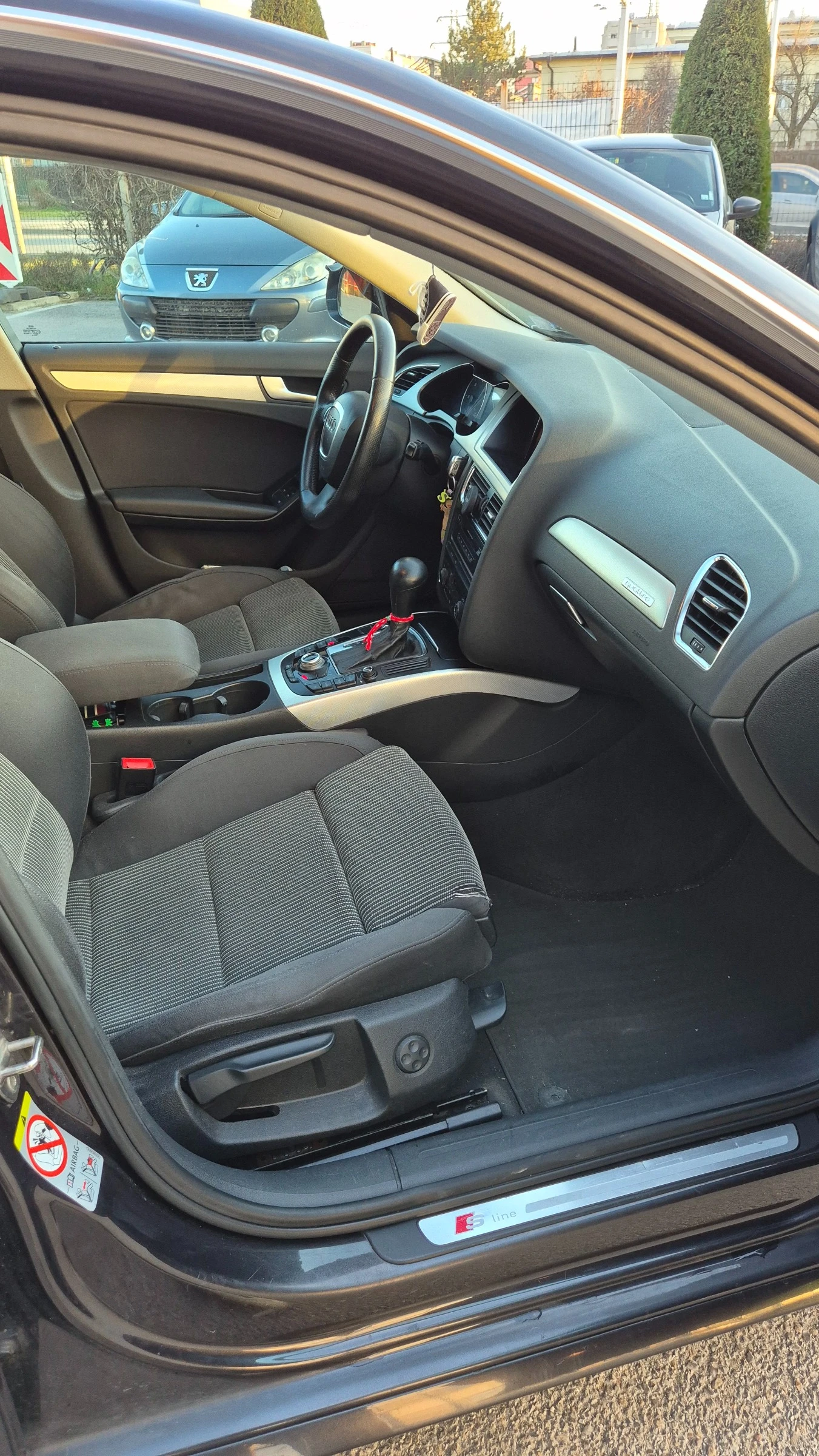 Audi A4 B8 Avant 3.0 TDI Quattro | 239 к.с. | Автомат | , снимка 11 - Автомобили и джипове - 55991457