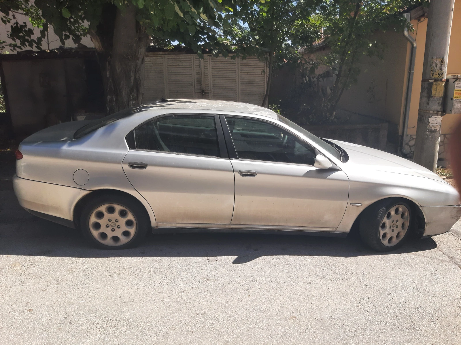 Alfa Romeo 166 2, 4 JTD , снимка 4 - Автомобили и джипове - 56070590
