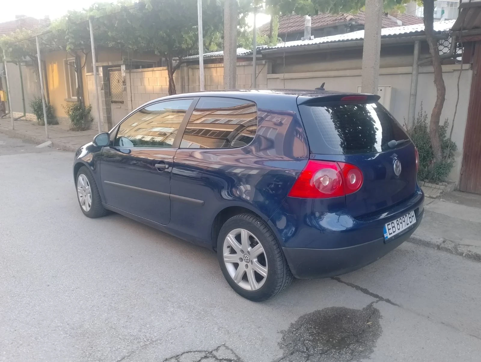 VW Golf, снимка 4 - Автомобили и джипове - 56233760