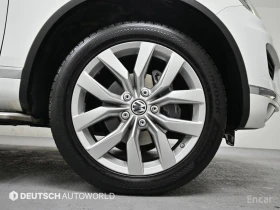 VW Touareg - 16830 € / 32916.62 лв. - 82840174 5