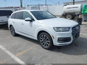 ������ Audi Q7
