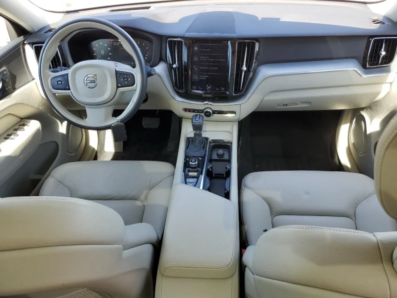 Volvo XC60, снимка 8 - Автомобили и джипове - 49596034