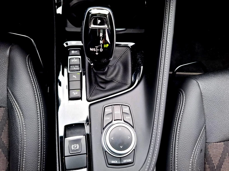 BMW X1 20d XDrive Сервизна история!  , снимка 16 - Автомобили и джипове - 51445401