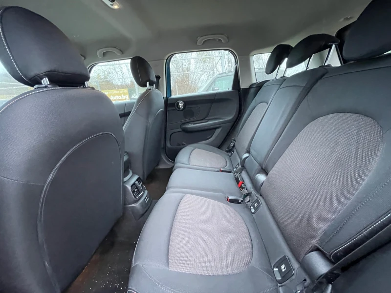 Mini Countryman 1.5 TWIN TURBO/67000km, снимка 11 - Автомобили и джипове - 52584667