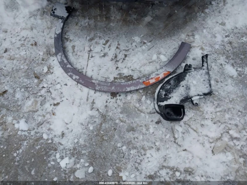 Chevrolet Equinox N Front Wheel Drive, снимка 4 - Автомобили и джипове - 53042543