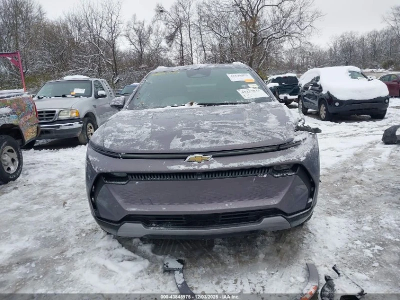 Chevrolet Equinox N Front Wheel Drive, снимка 5 - Автомобили и джипове - 53042543